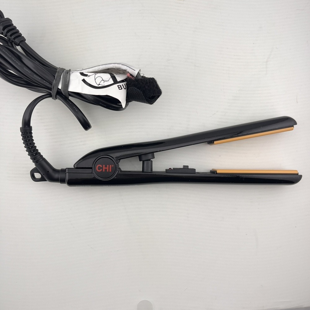 CHI Air Compact 3/4" Ceramic Dual Voltage Travel Flat Iron Hair CA1087F EUC WORK